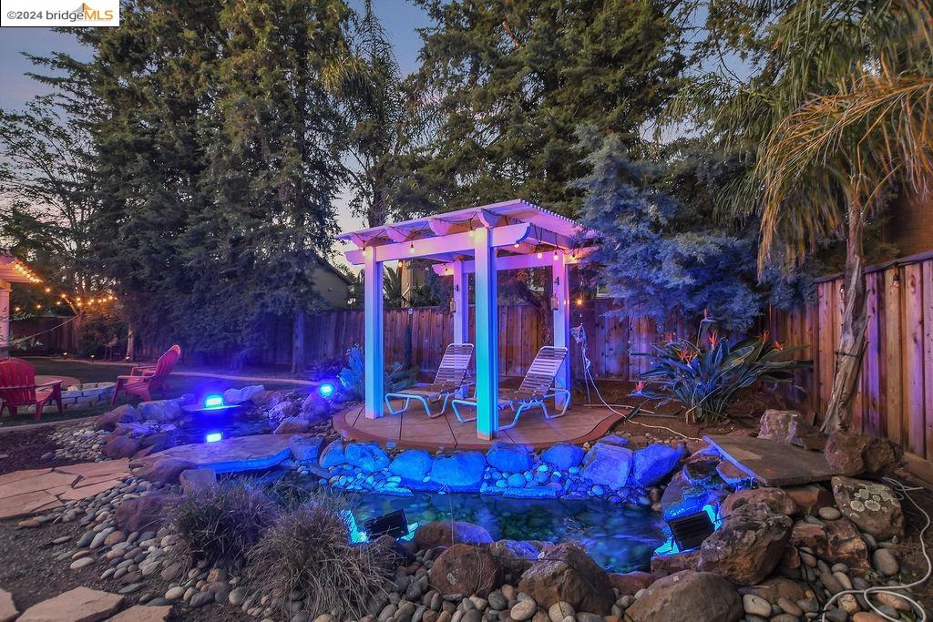 1736 Diamond Springs Ct
