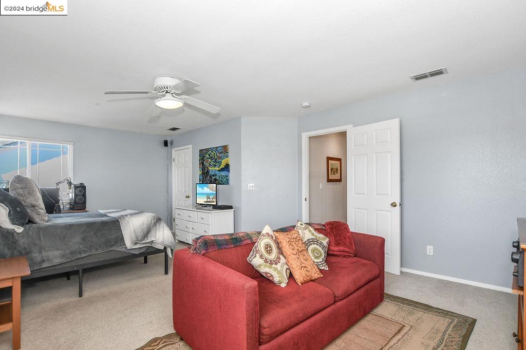 1736 Diamond Springs Ct