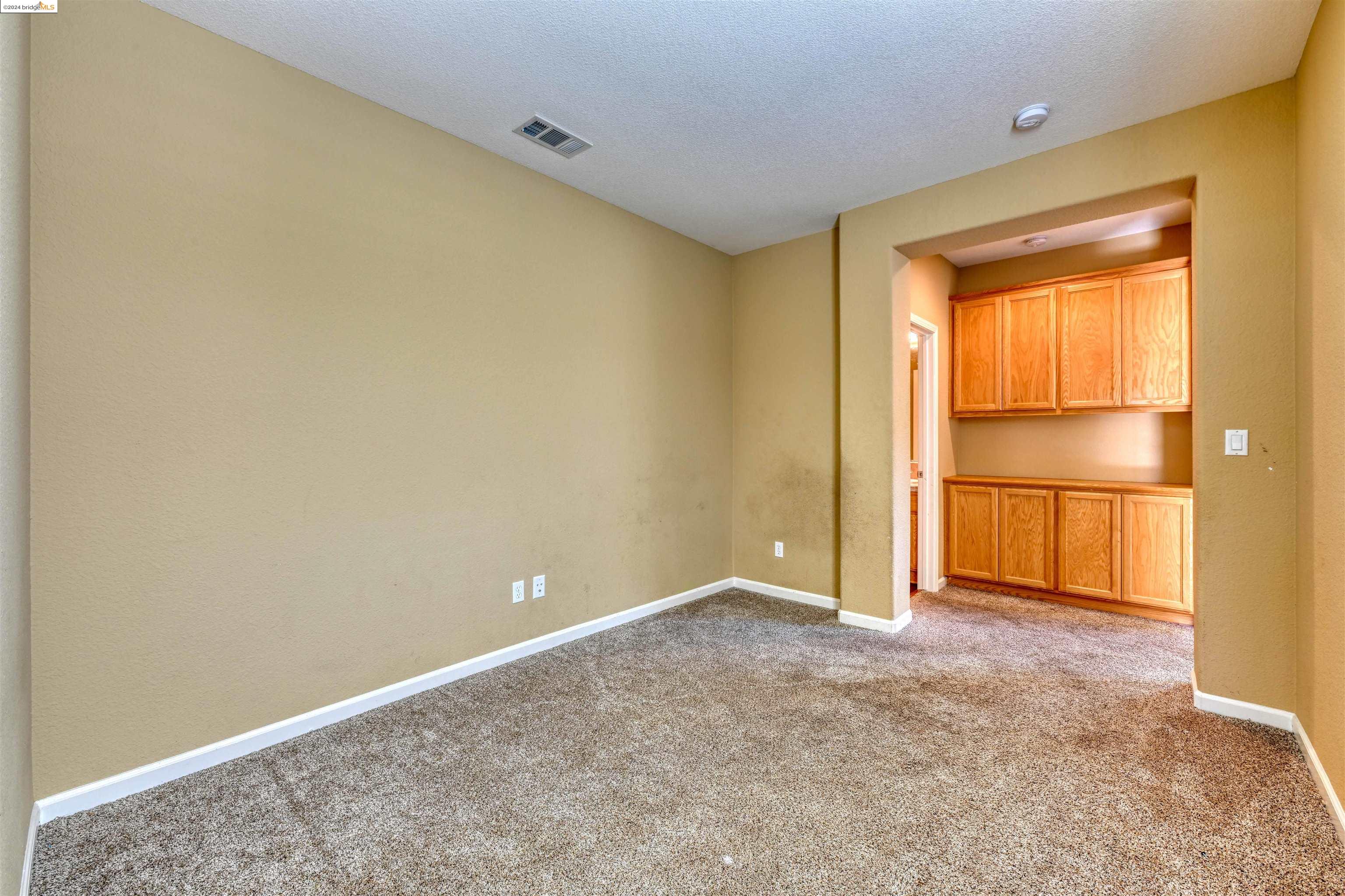 34 Vella Cir