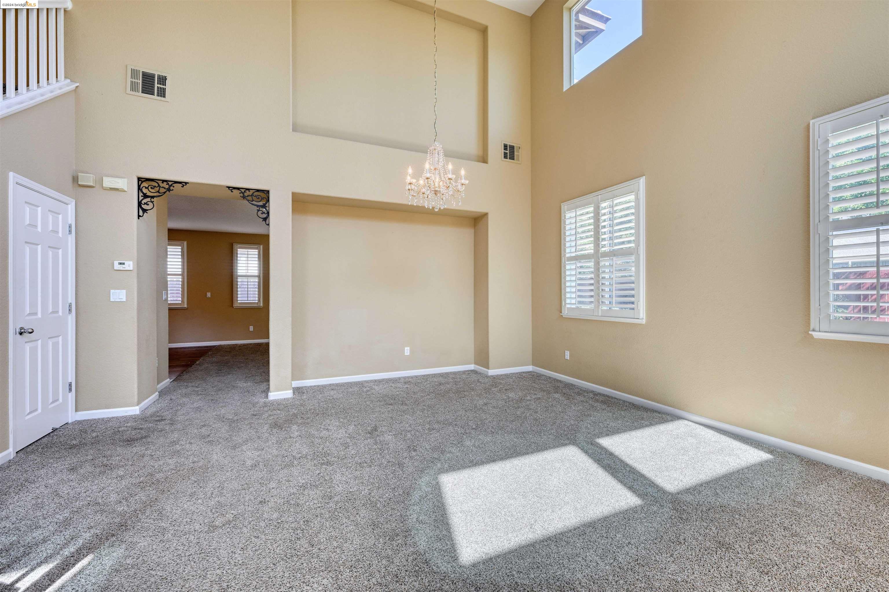 34 Vella Cir