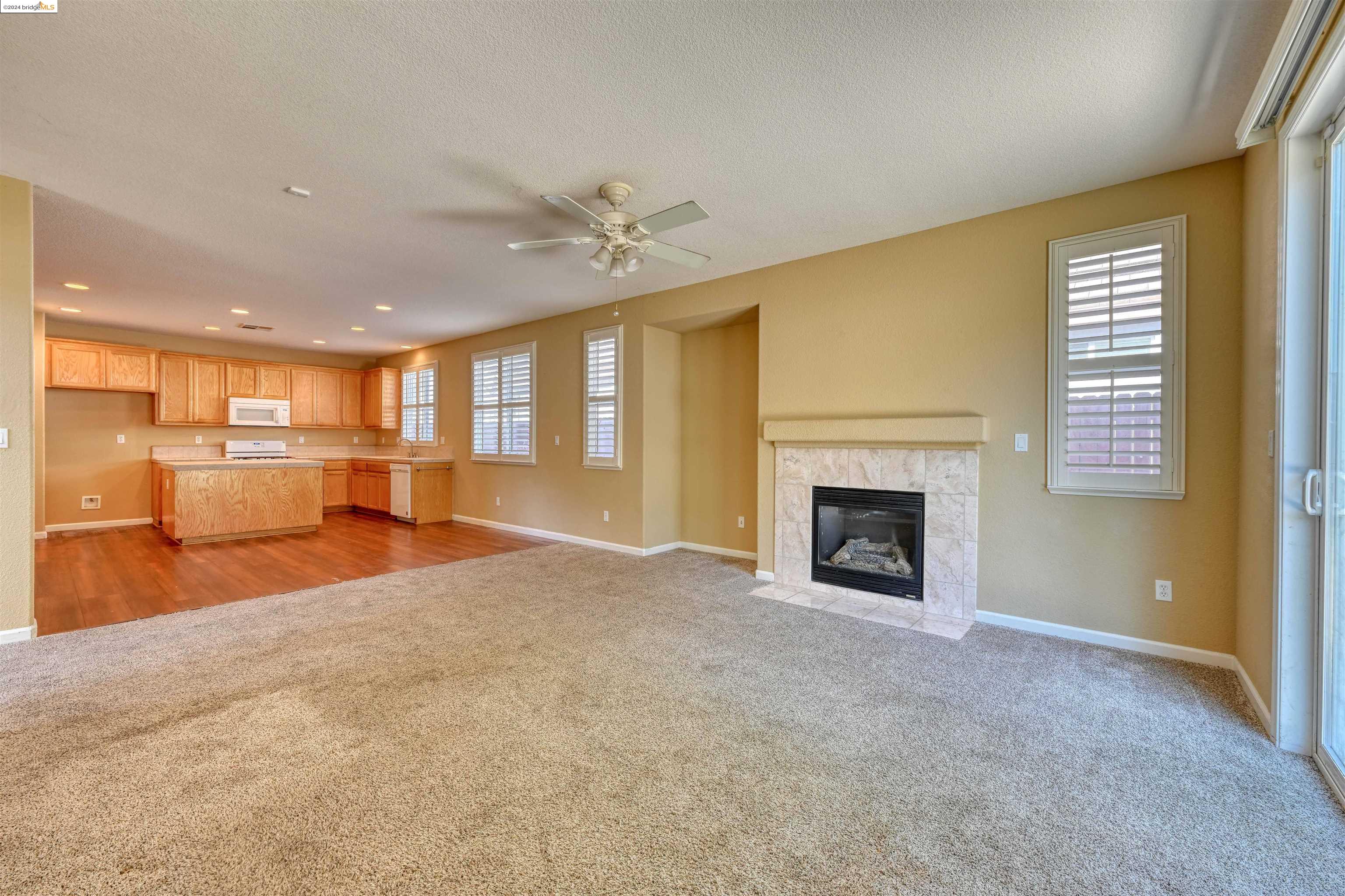 34 Vella Cir