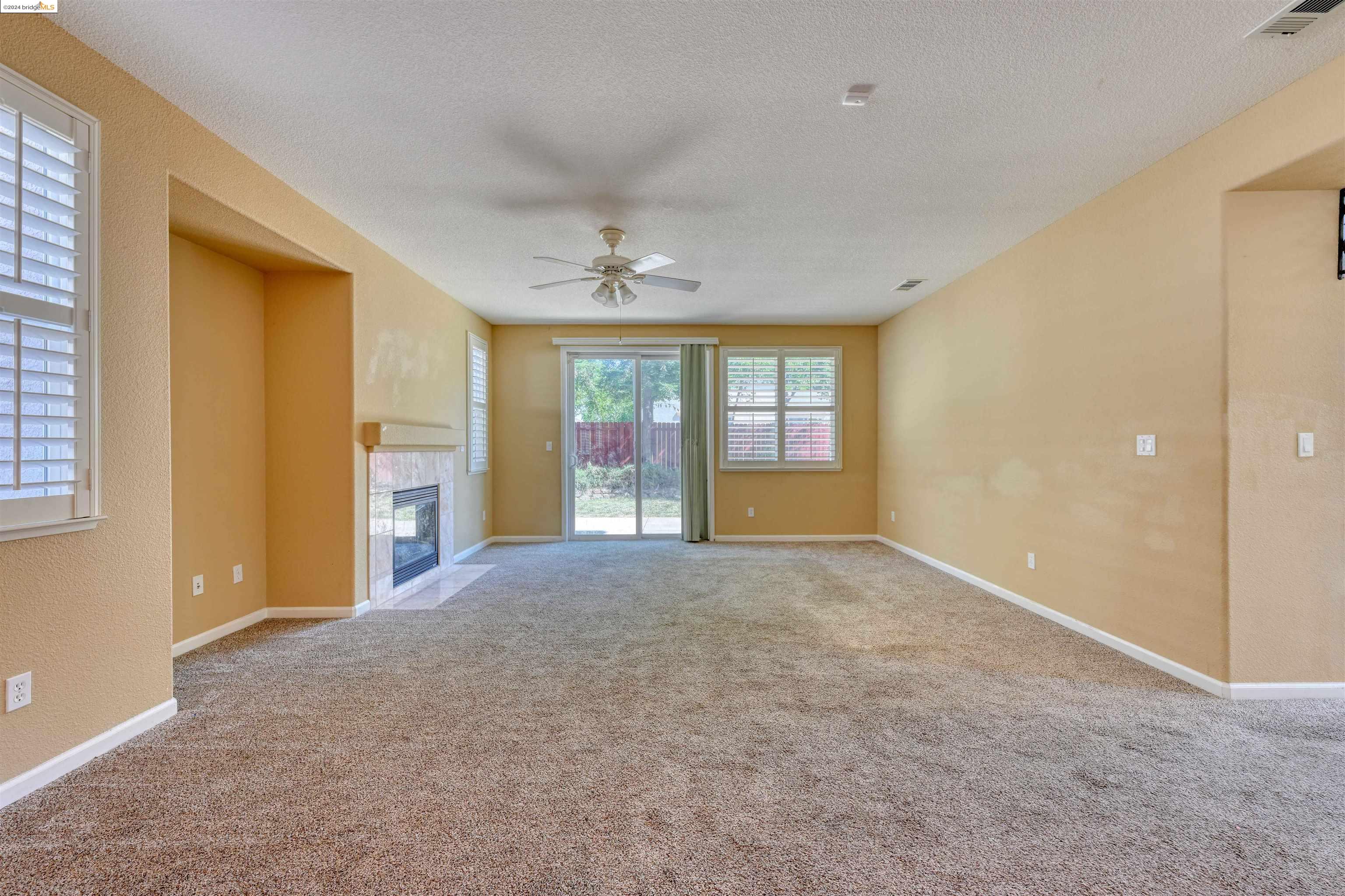 34 Vella Cir