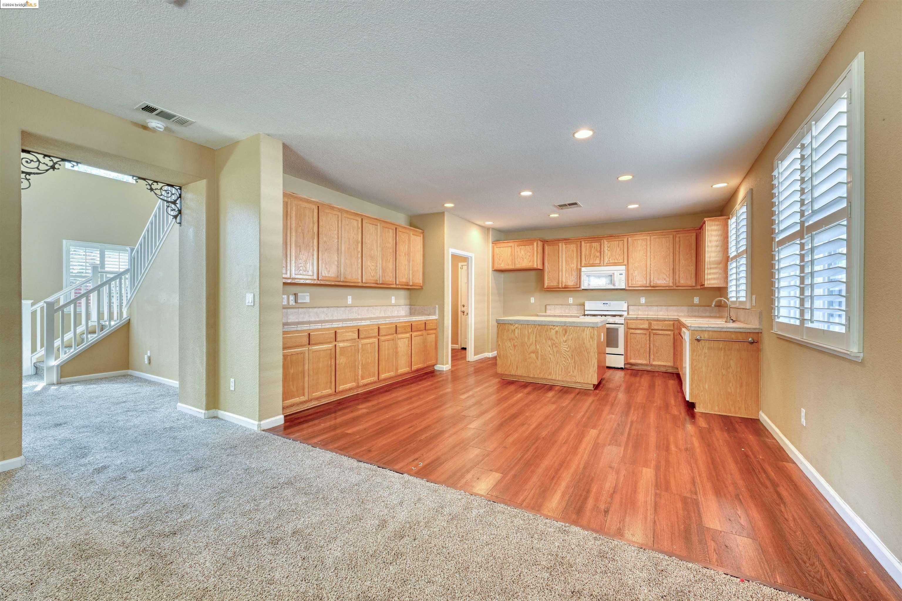 34 Vella Cir