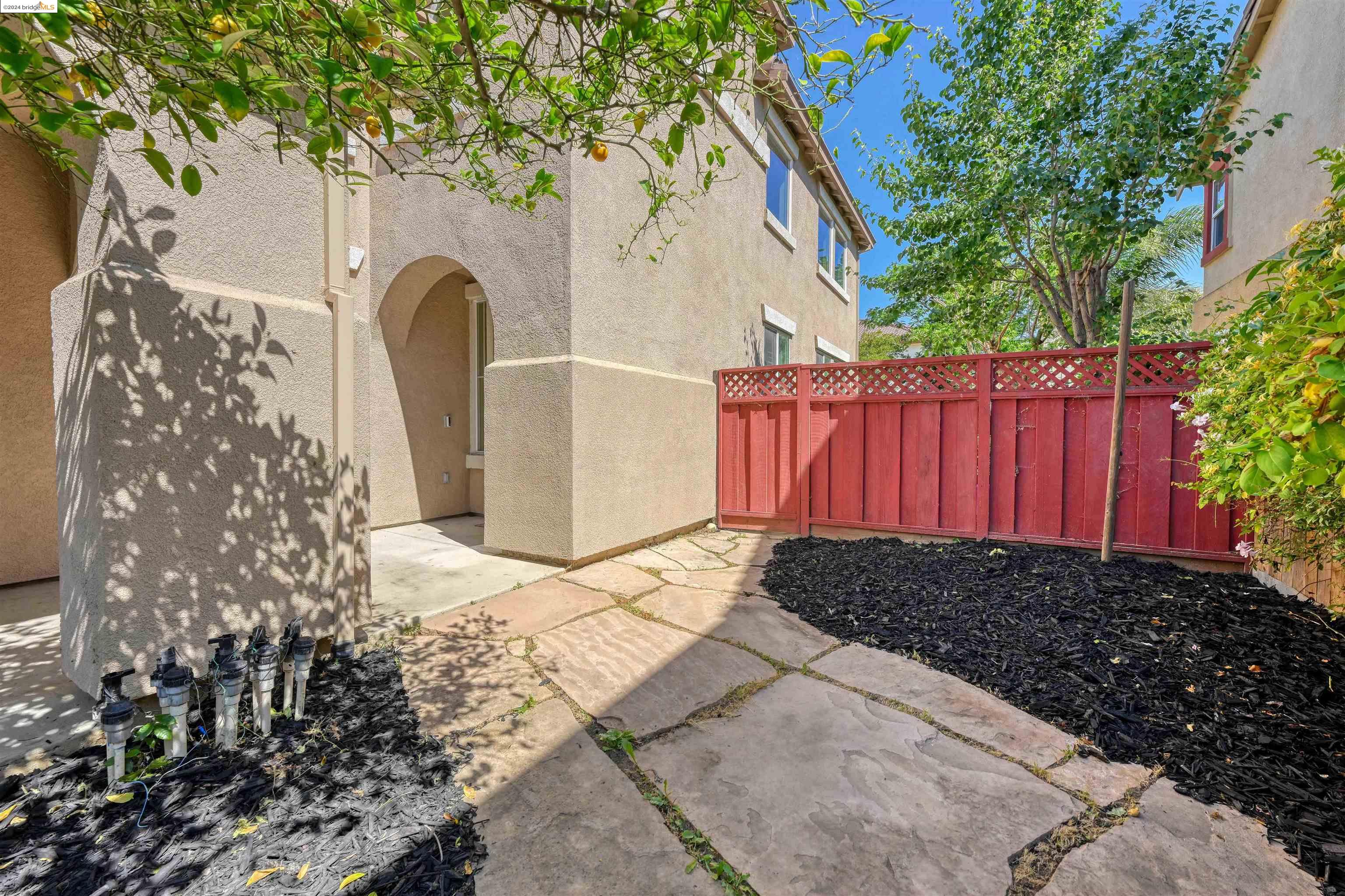 34 Vella Cir