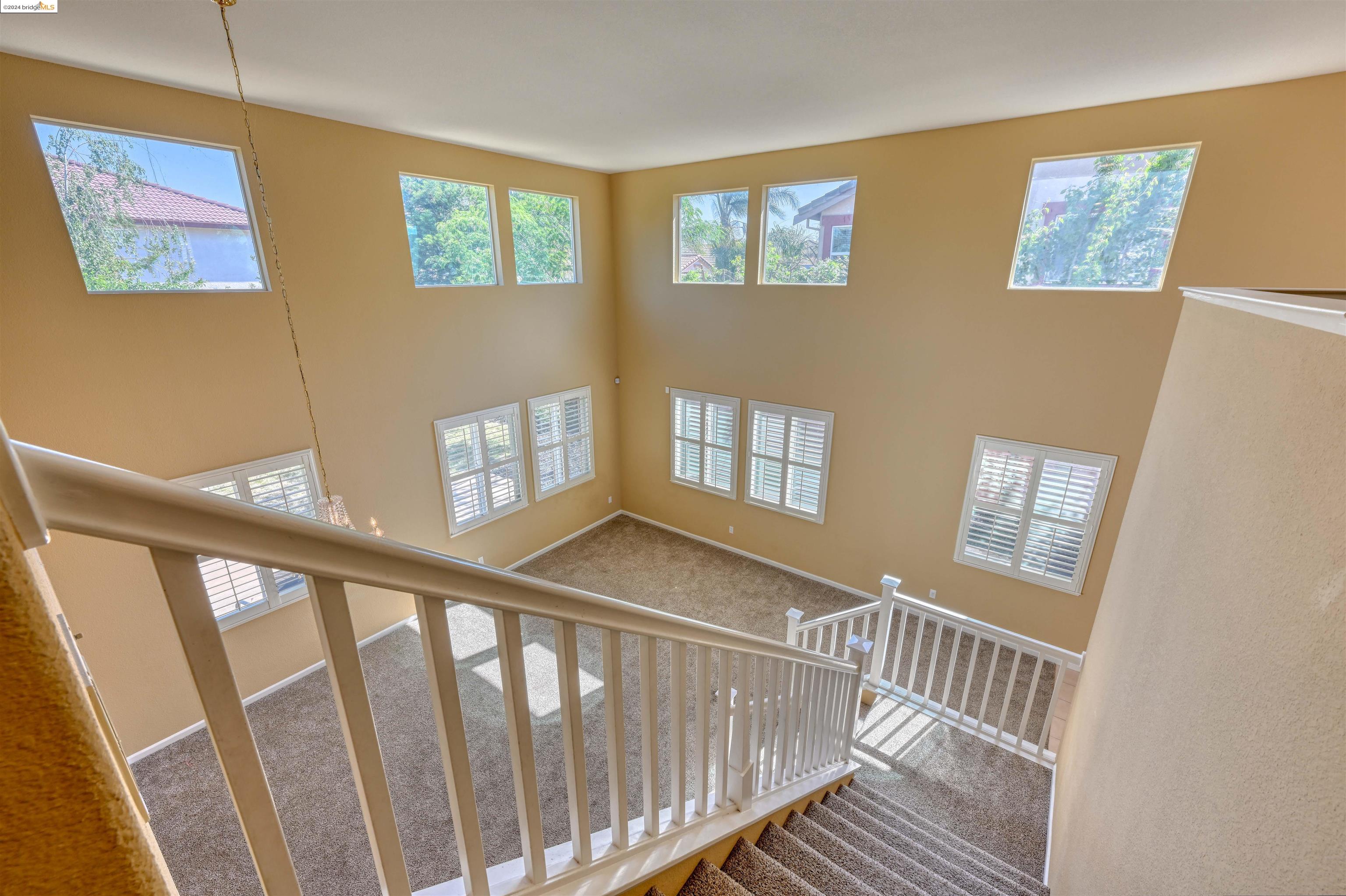 34 Vella Cir