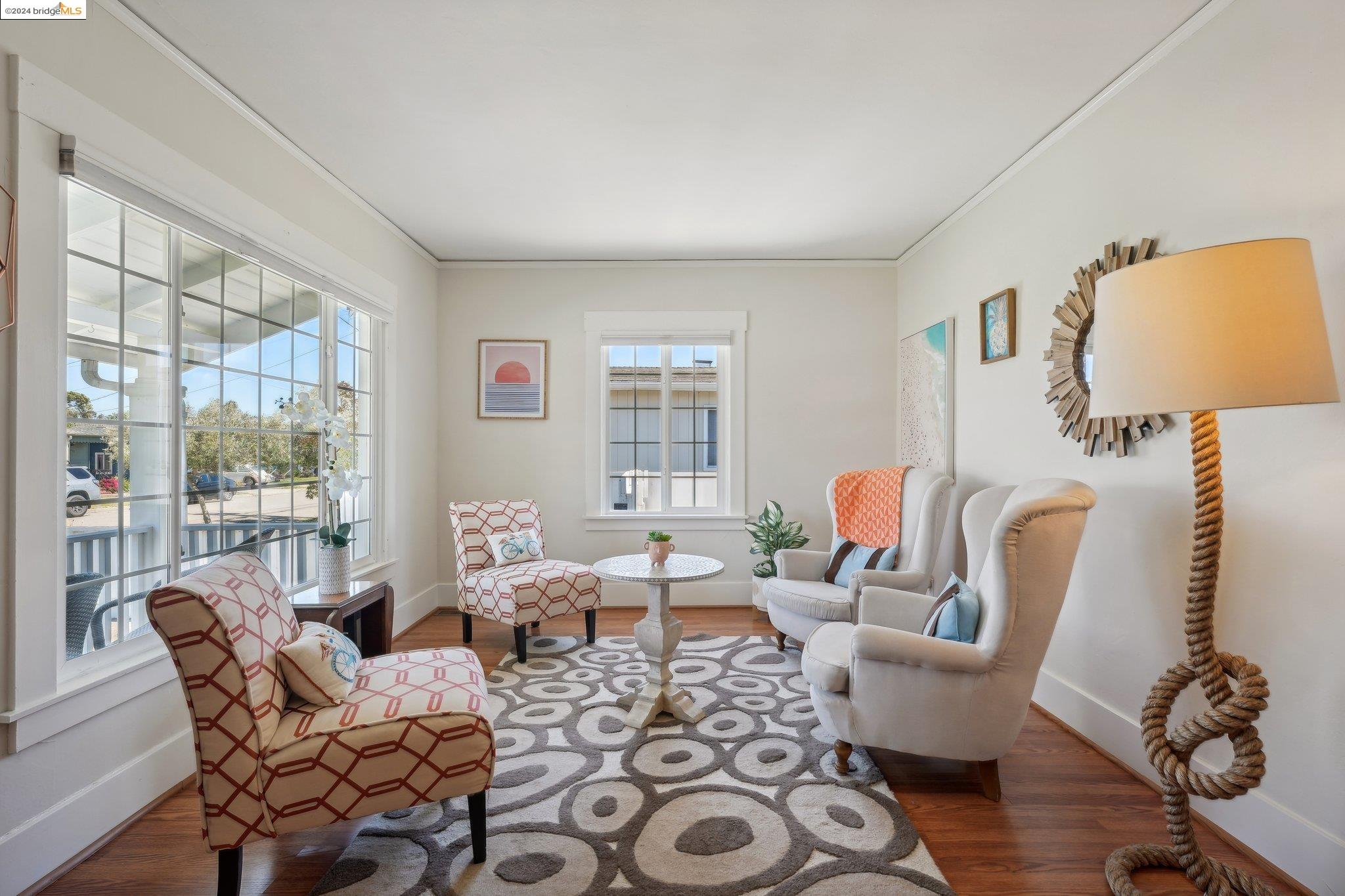 238 Beach Rd