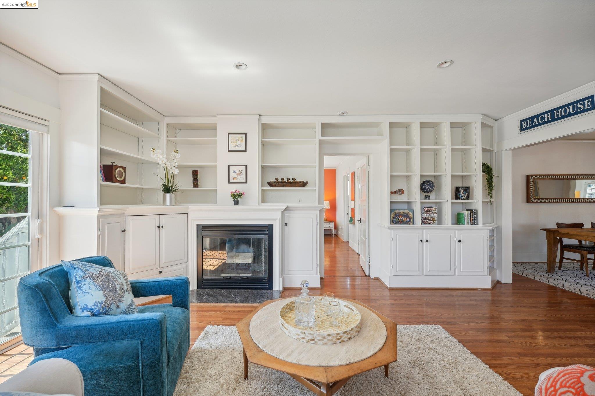 238 Beach Rd