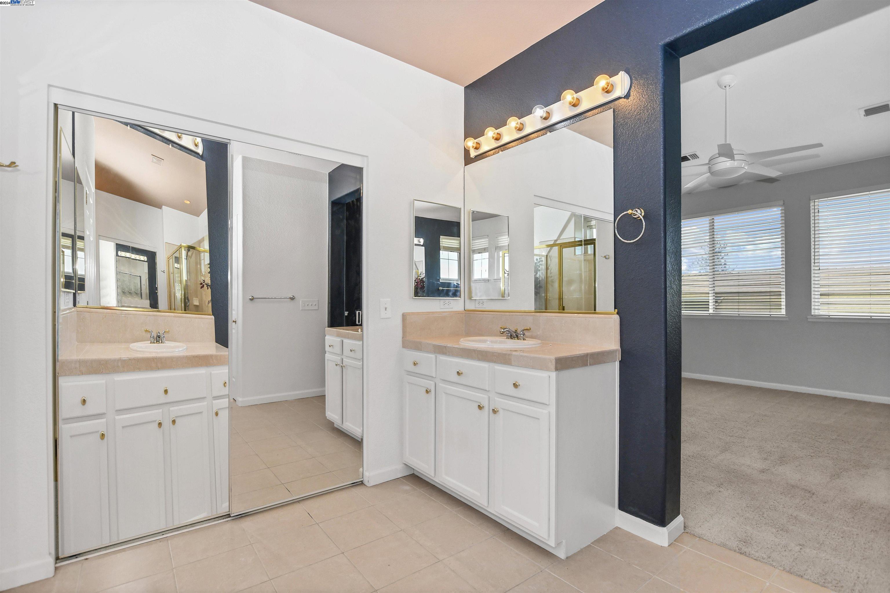 3931 Granite Falls Dr