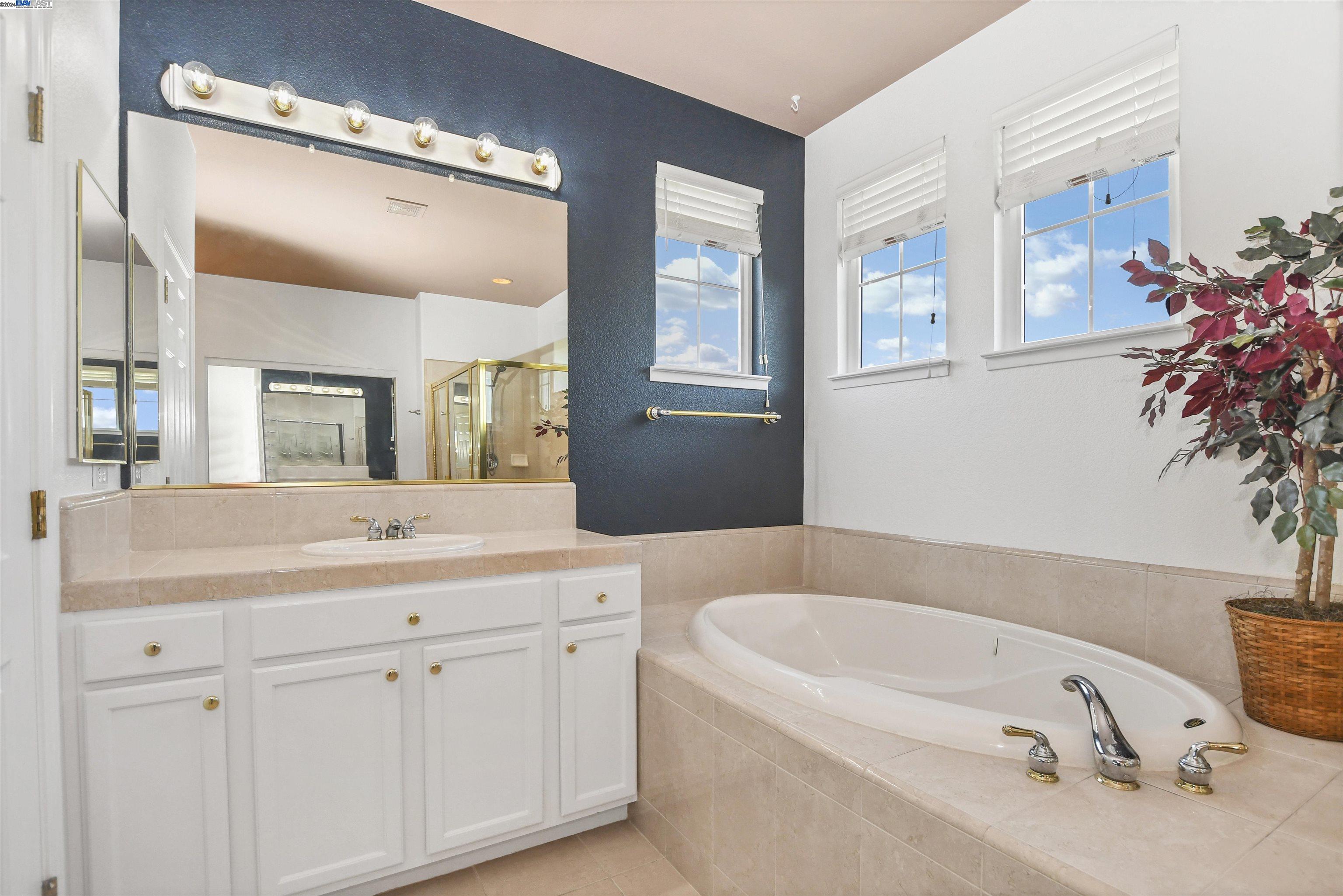 3931 Granite Falls Dr
