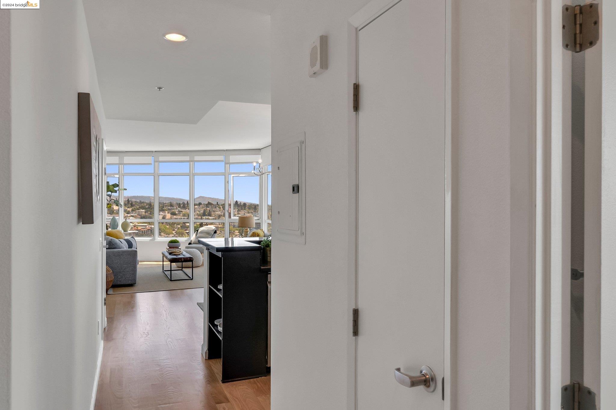 1 Lakeside Dr # 1804