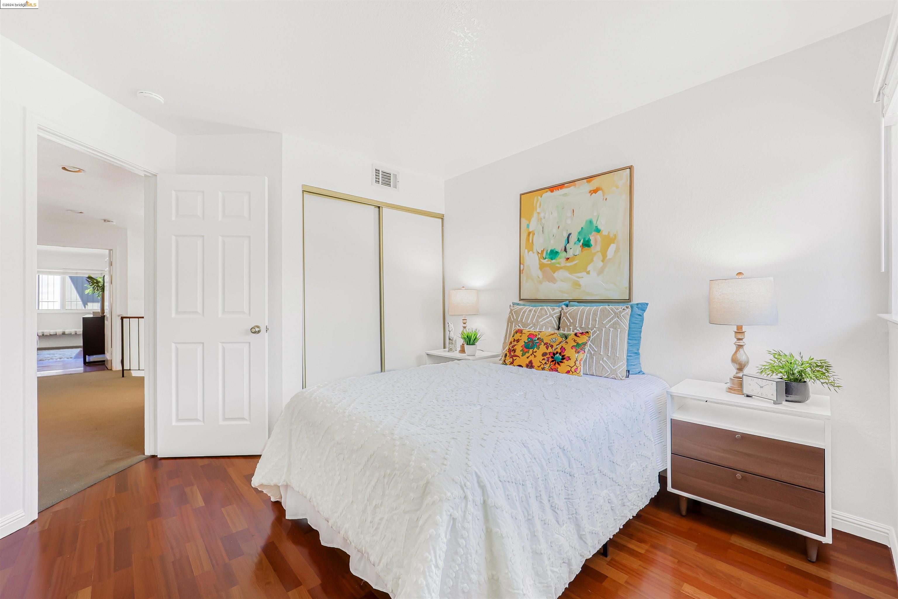 7408 Rolling Hills Cir