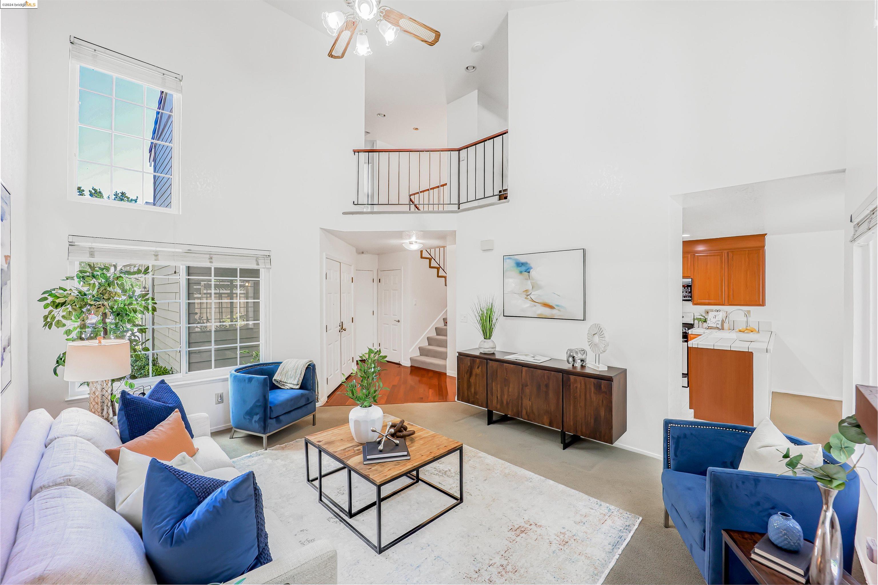 7408 Rolling Hills Cir