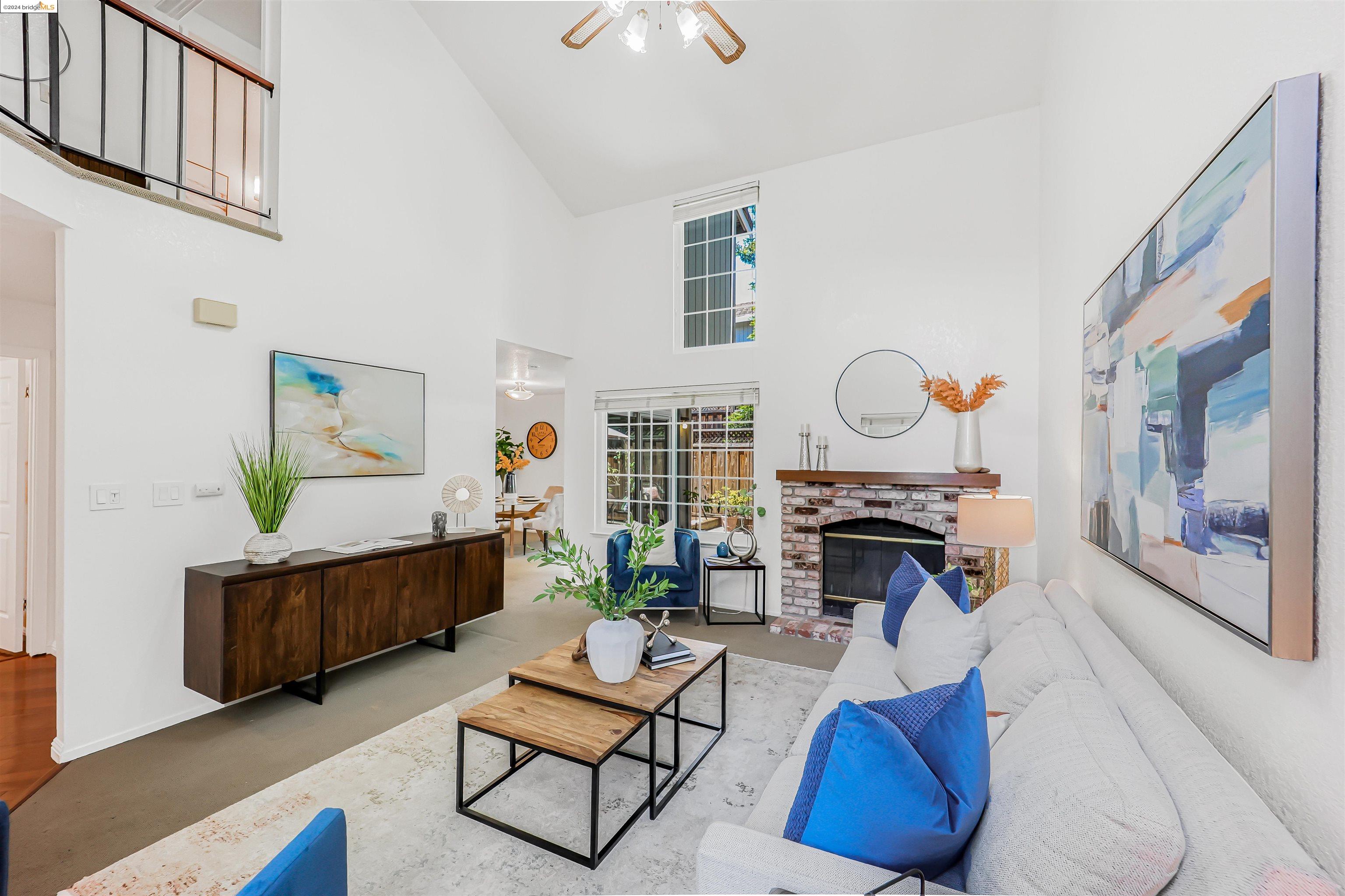 7408 Rolling Hills Cir