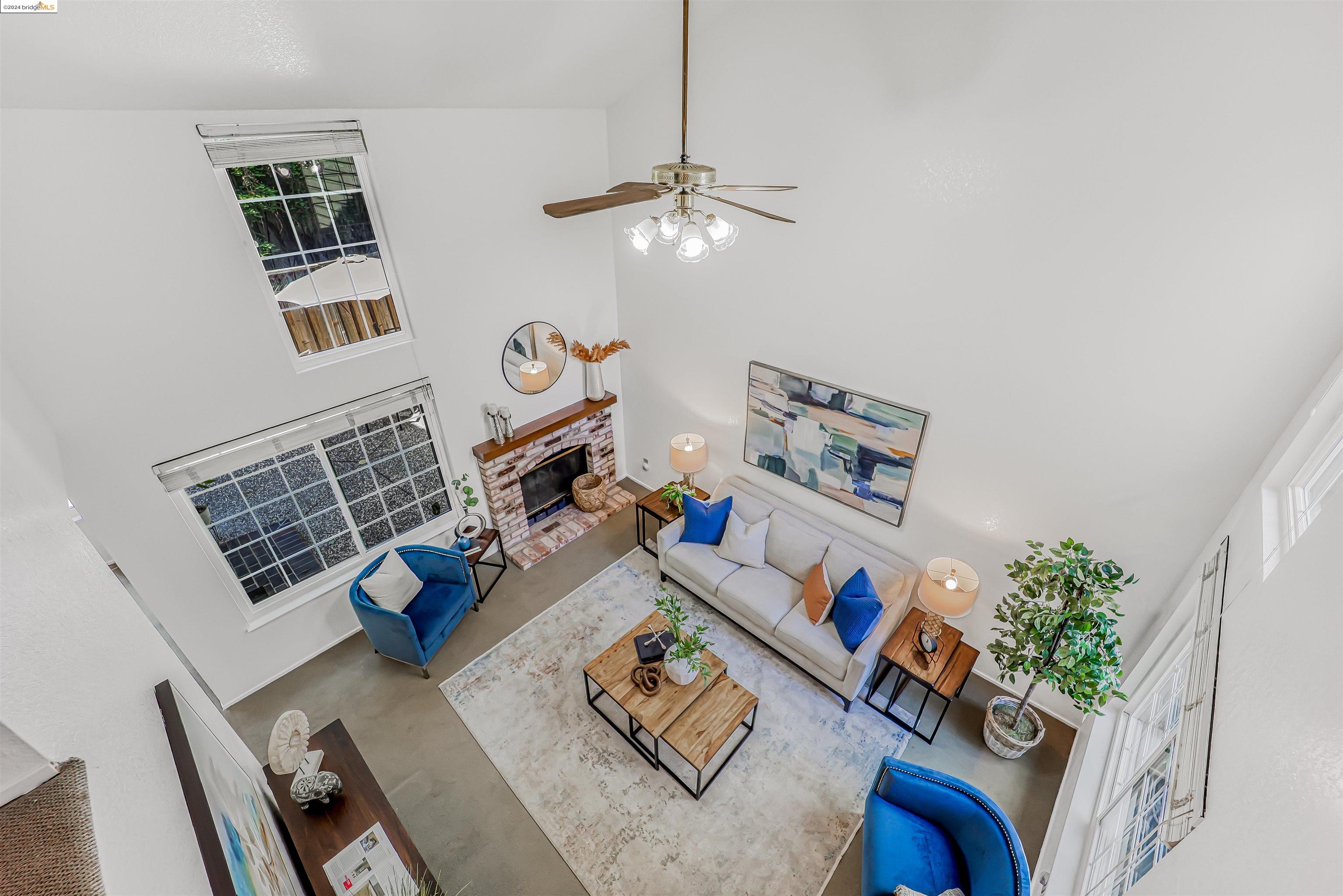 7408 Rolling Hills Cir