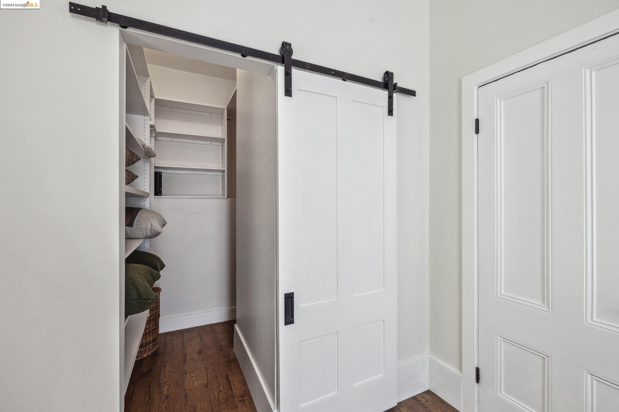 6 F St