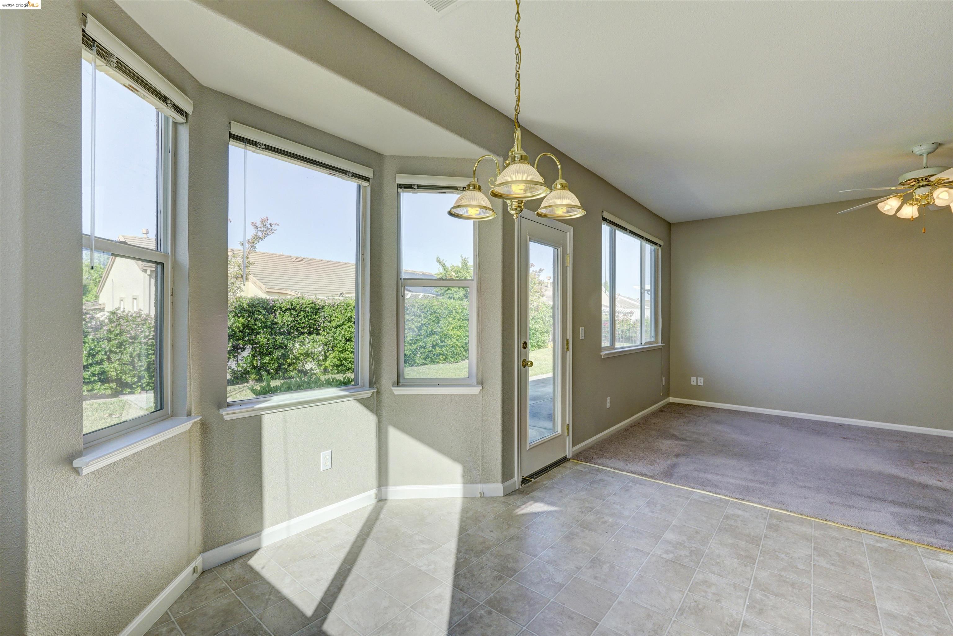 670 Turnberry Ter