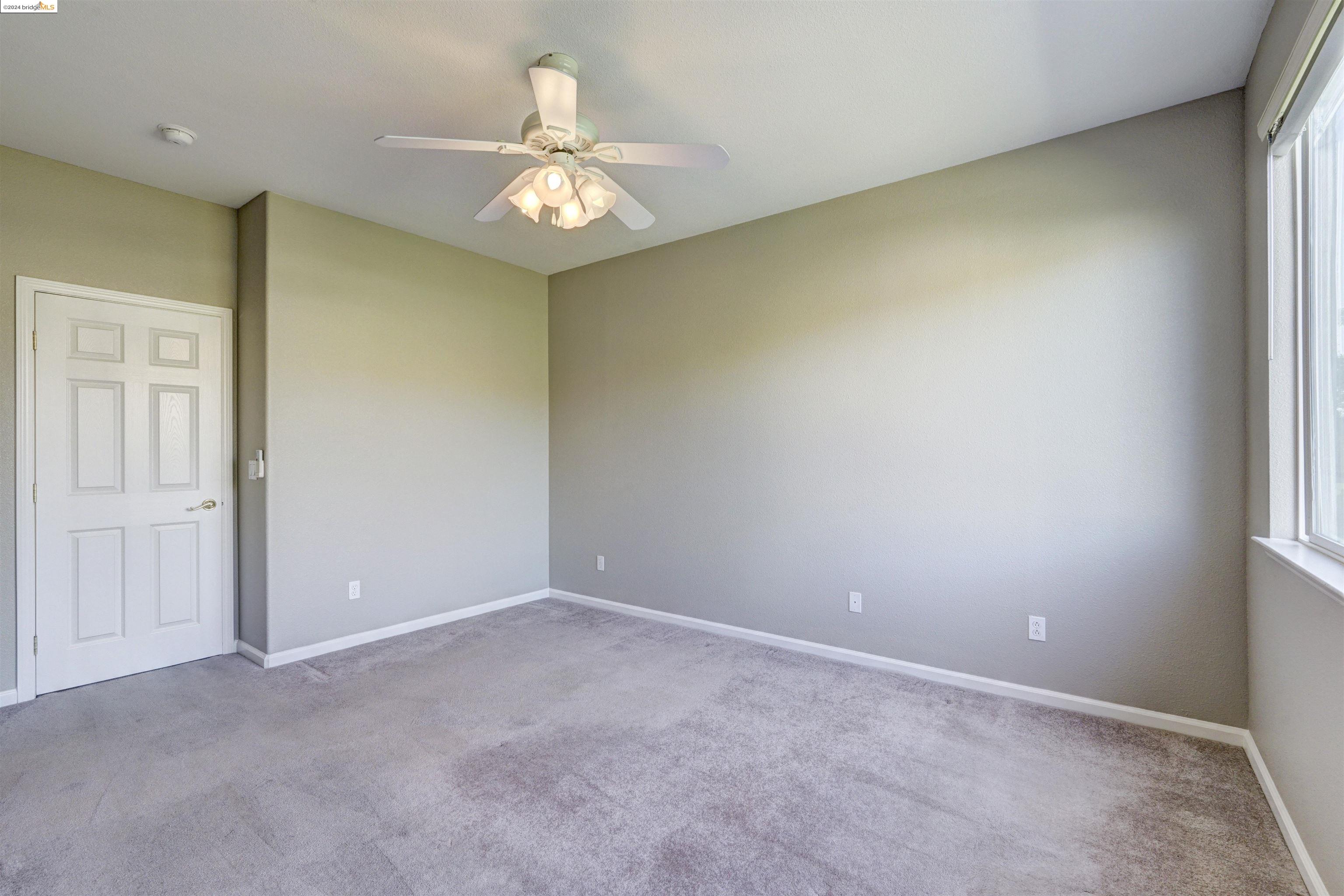 670 Turnberry Ter