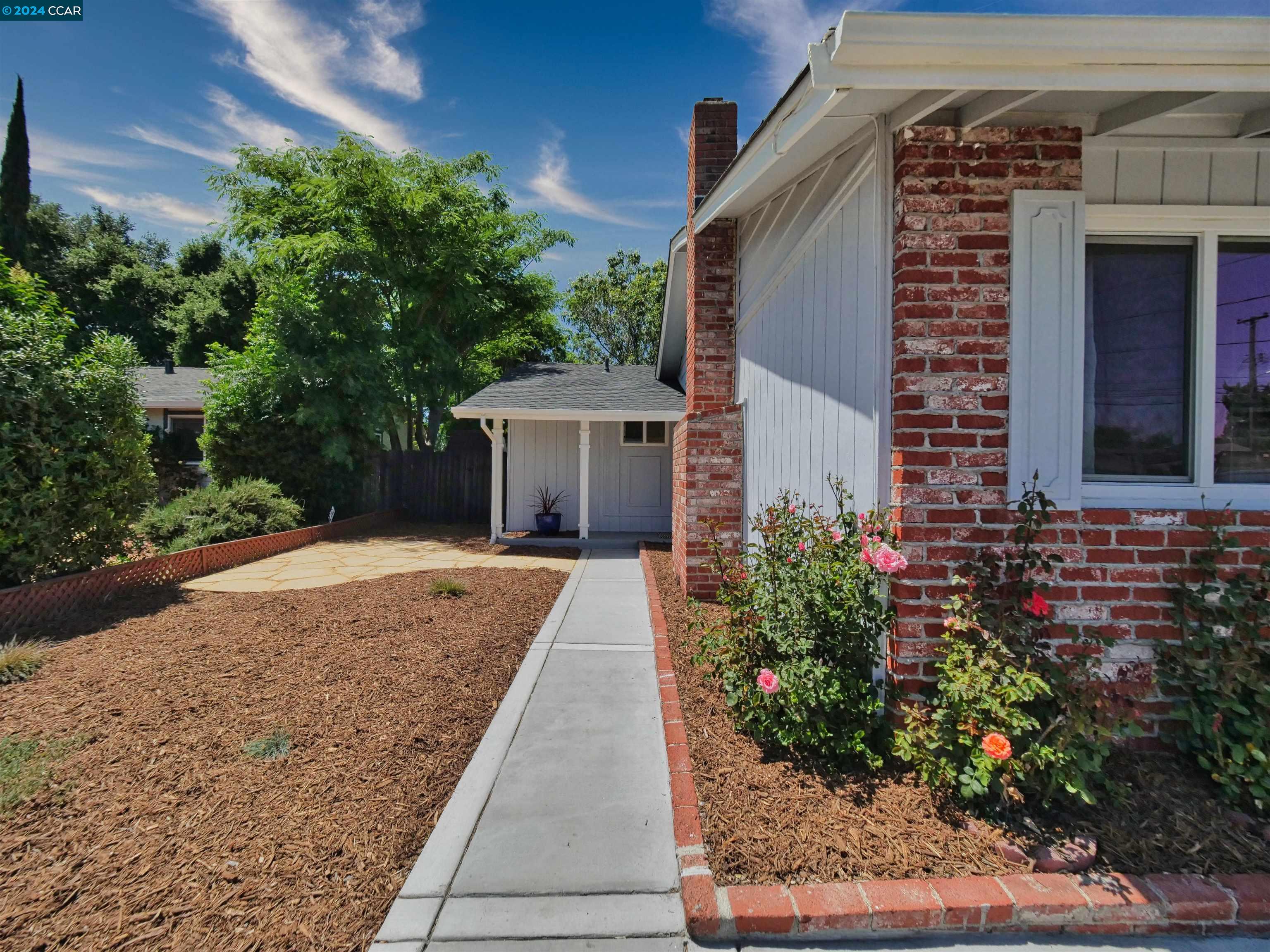 1211 Brookview Drive