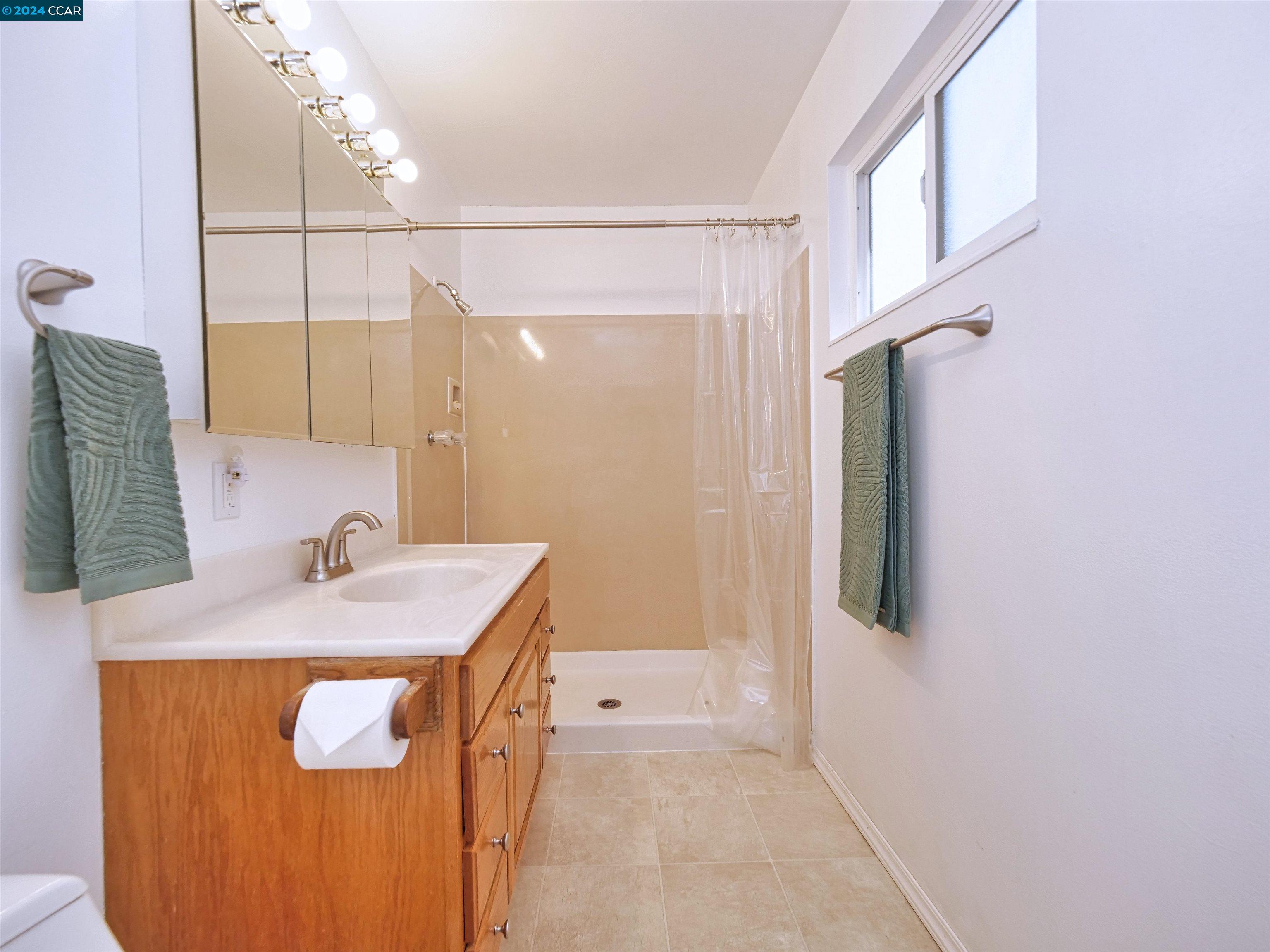 1211 Brookview Drive