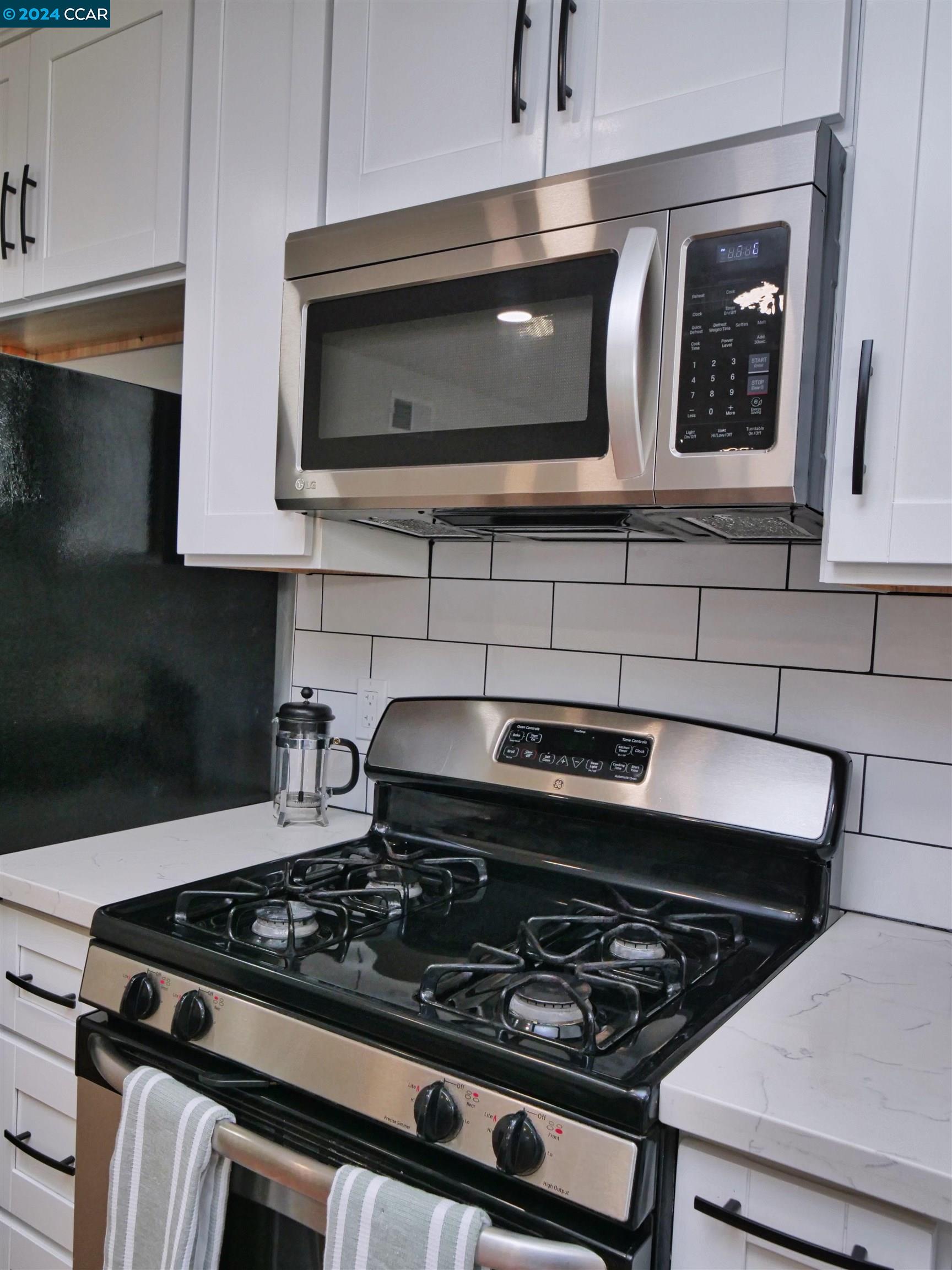 1211 Brookview Drive