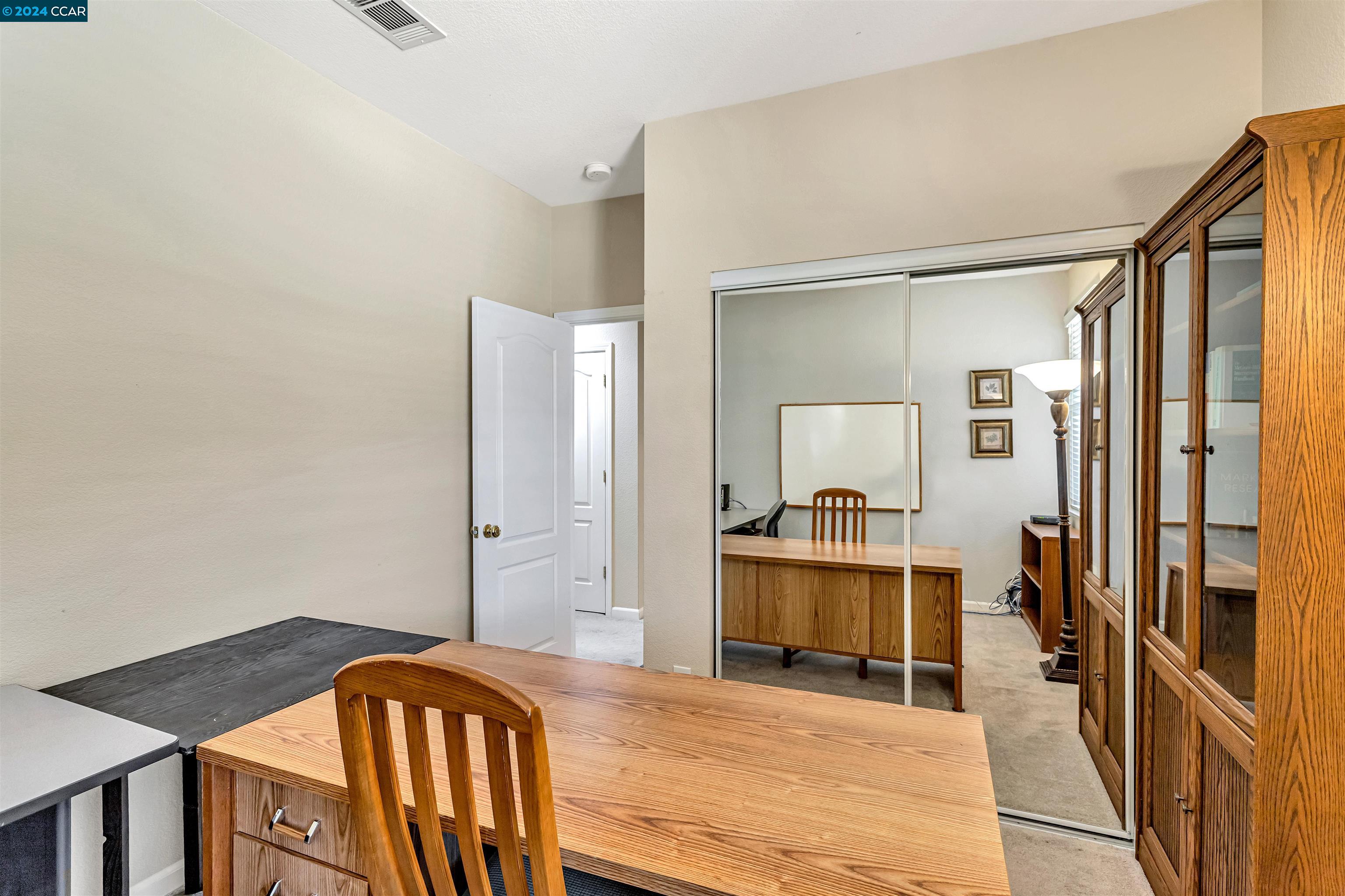 2385 Fieldgate Dr