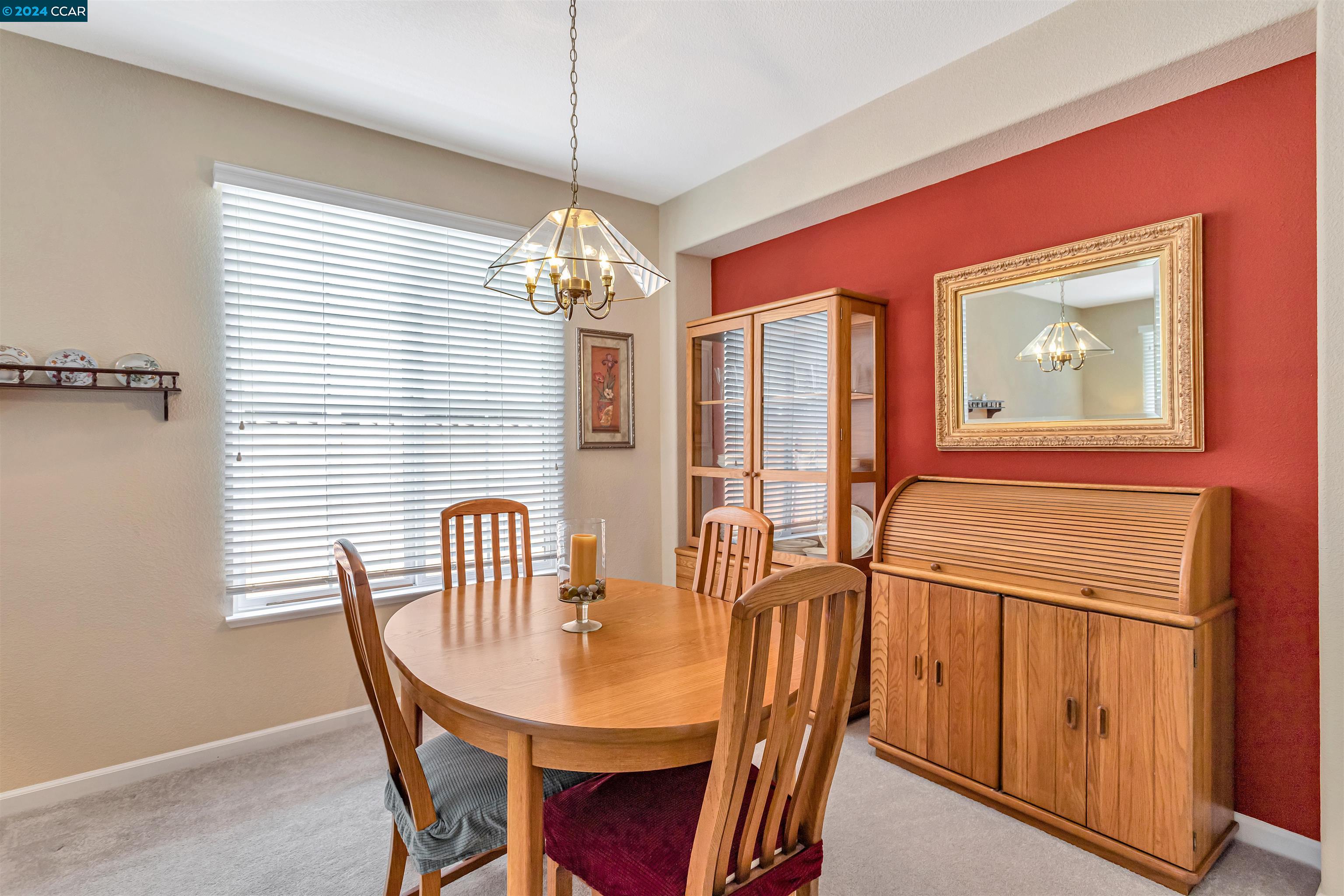 2385 Fieldgate Dr