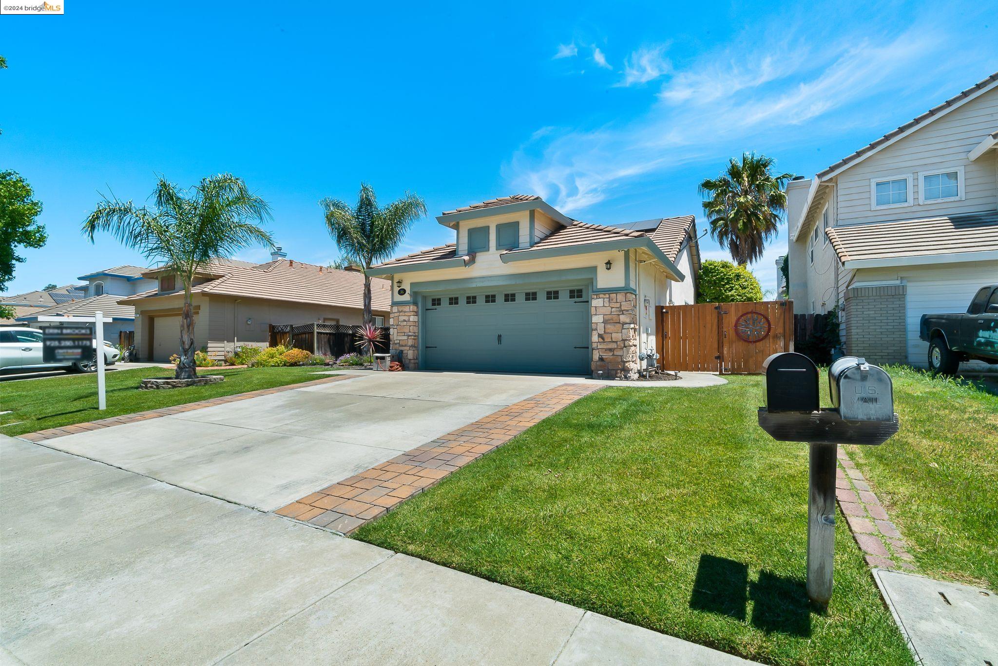 36 Haystack Ct