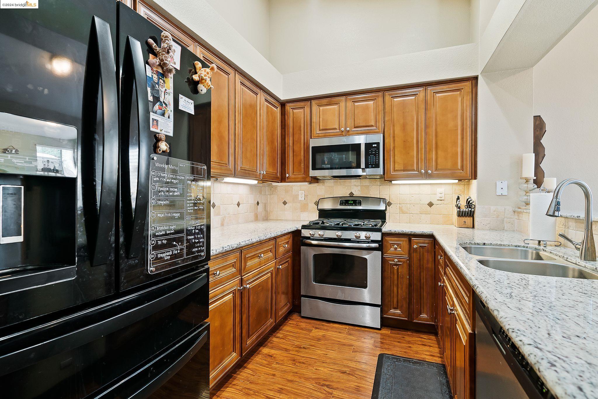 36 Haystack Ct