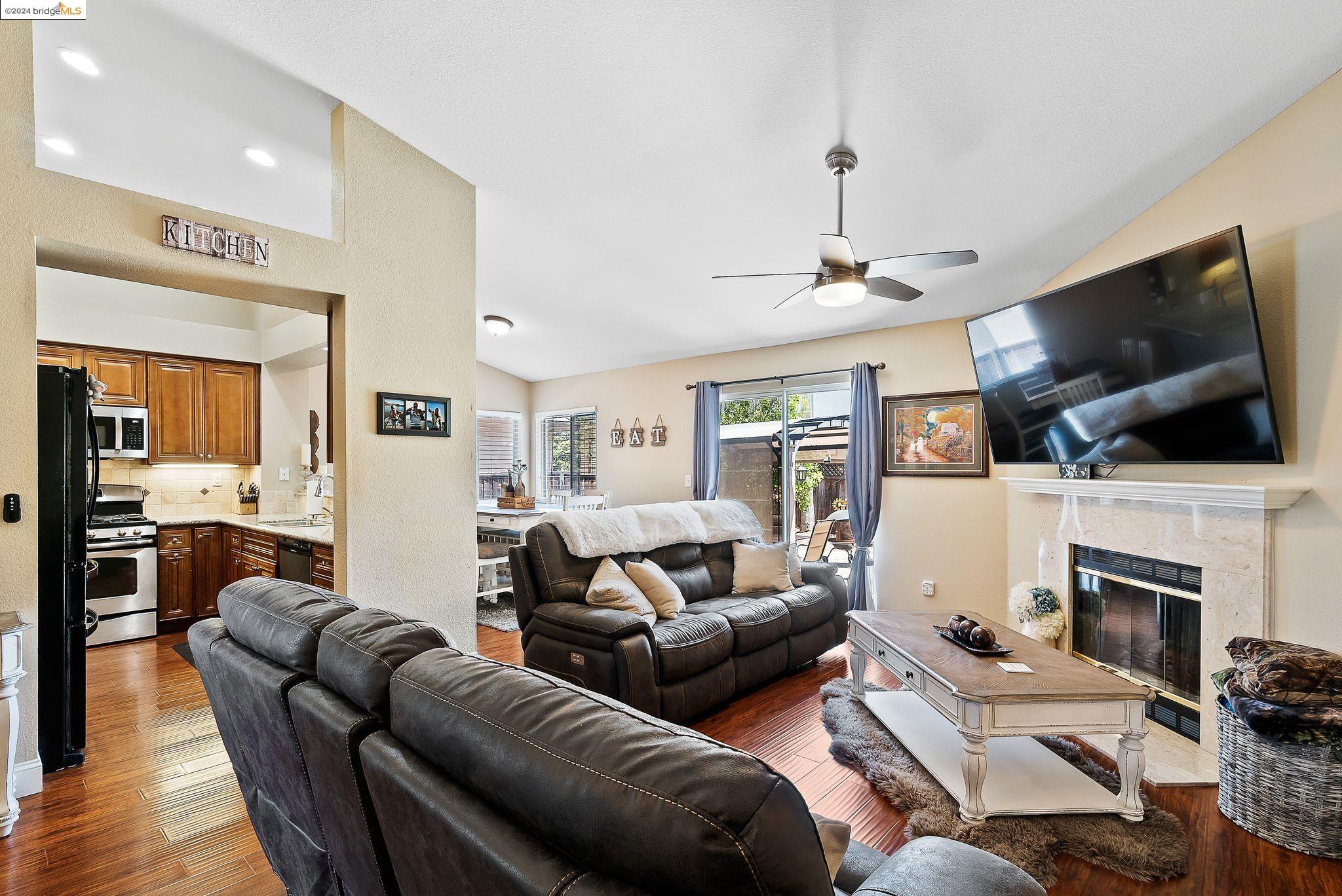 36 Haystack Ct