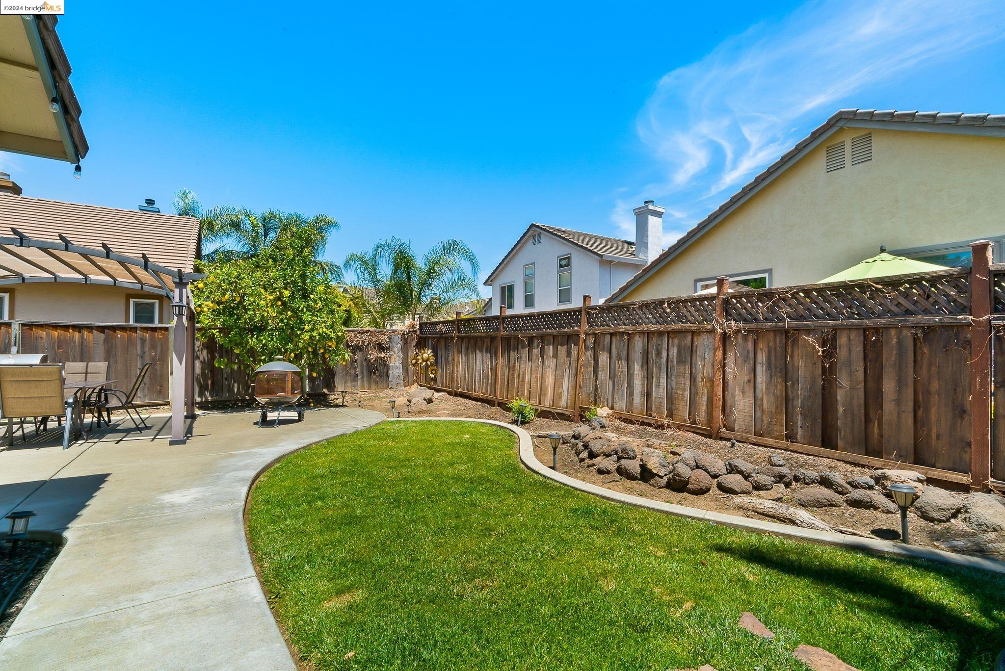 36 Haystack Ct