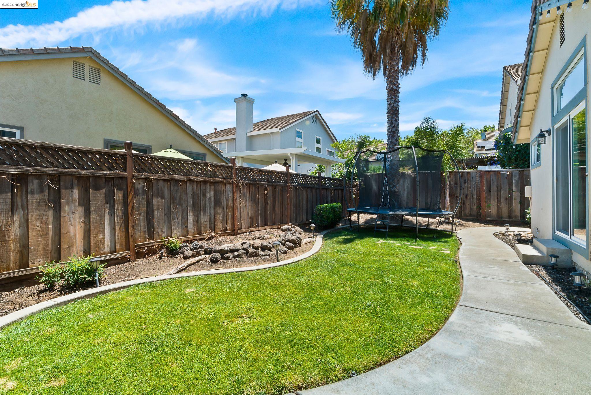 36 Haystack Ct