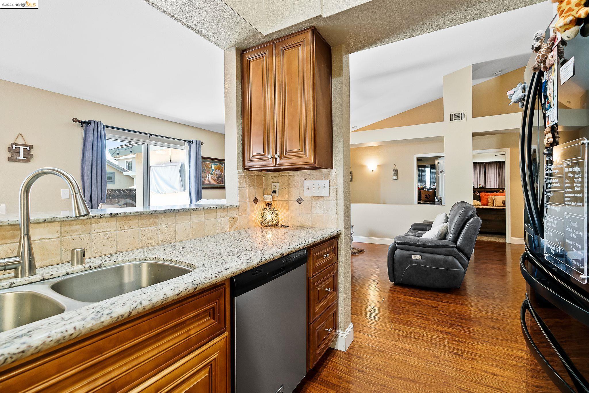 36 Haystack Ct