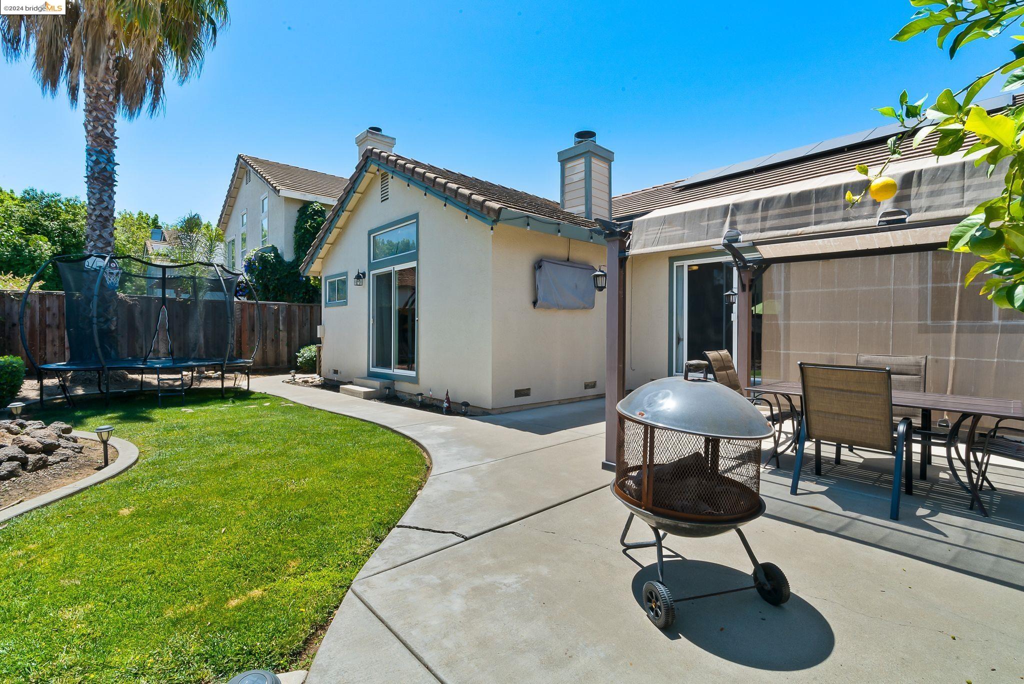 36 Haystack Ct