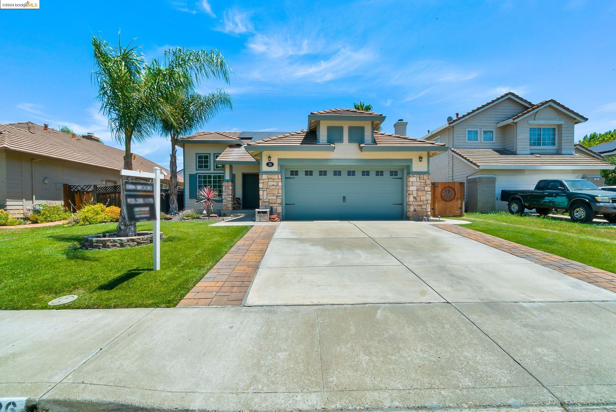 36 Haystack Ct