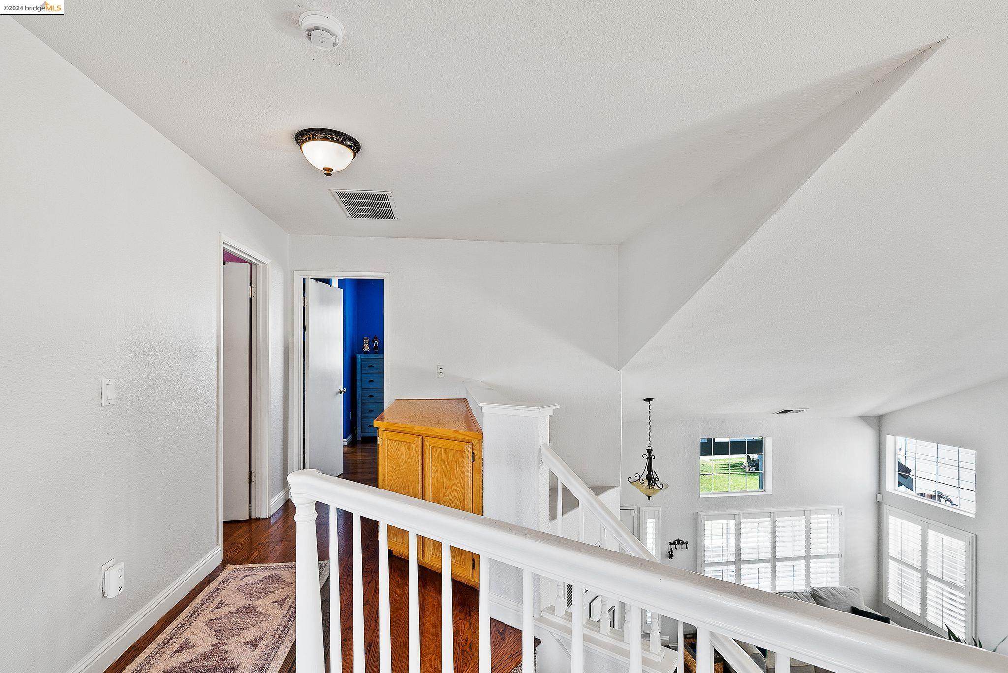 763 Canyonwood Ct