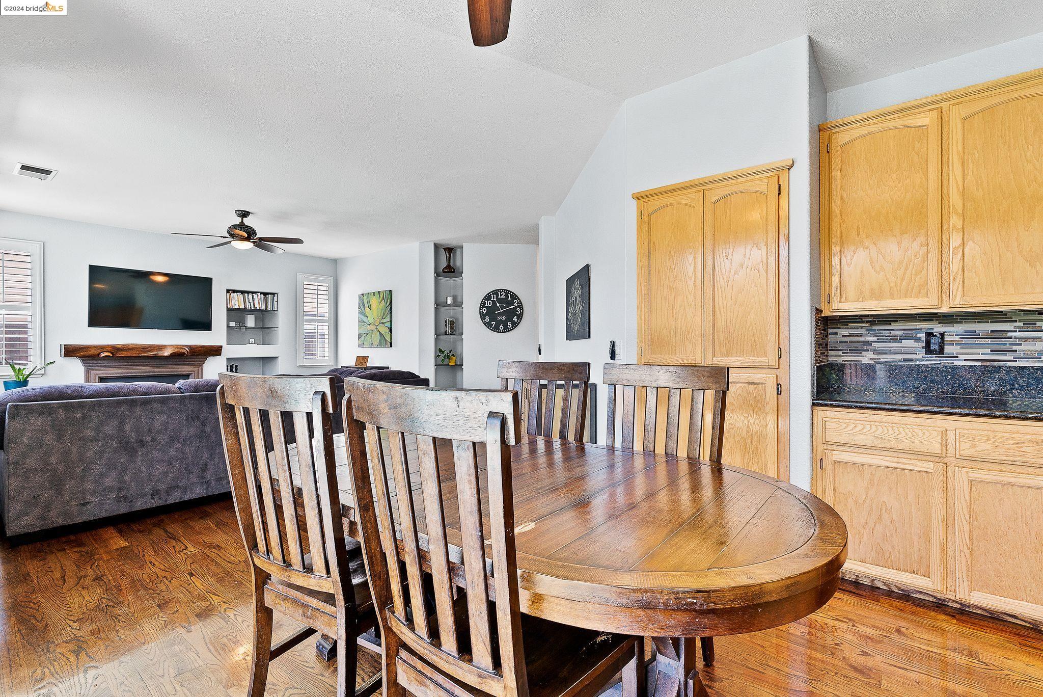 763 Canyonwood Ct