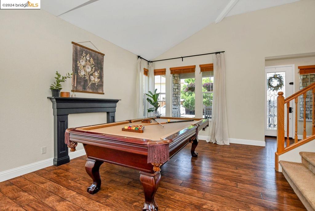 132 Cottage Grove Dr