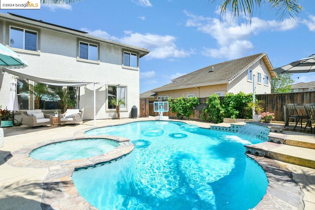 132 Cottage Grove Dr