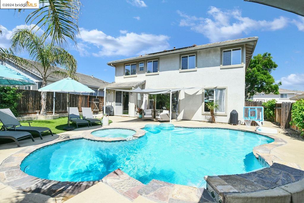132 Cottage Grove Dr