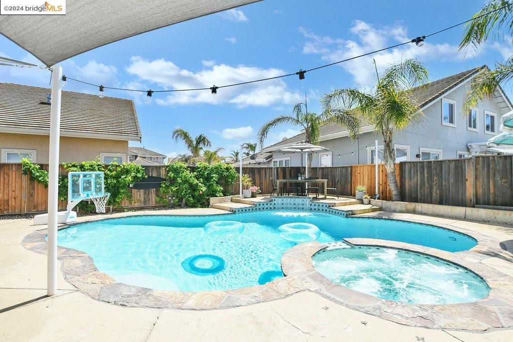 132 Cottage Grove Dr