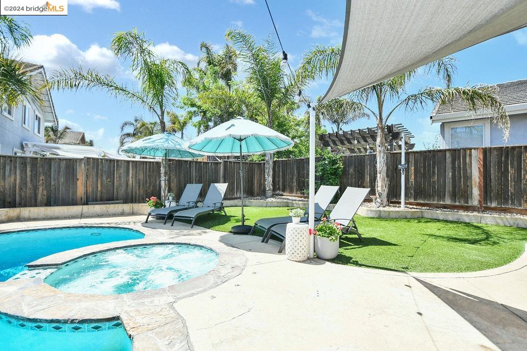 132 Cottage Grove Dr