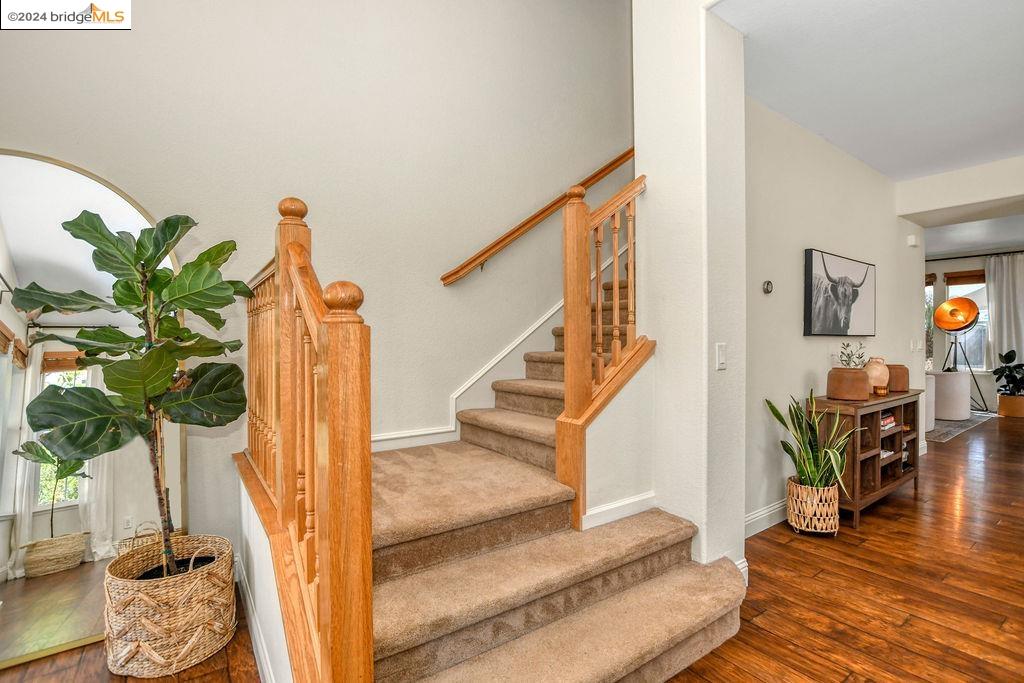 132 Cottage Grove Dr