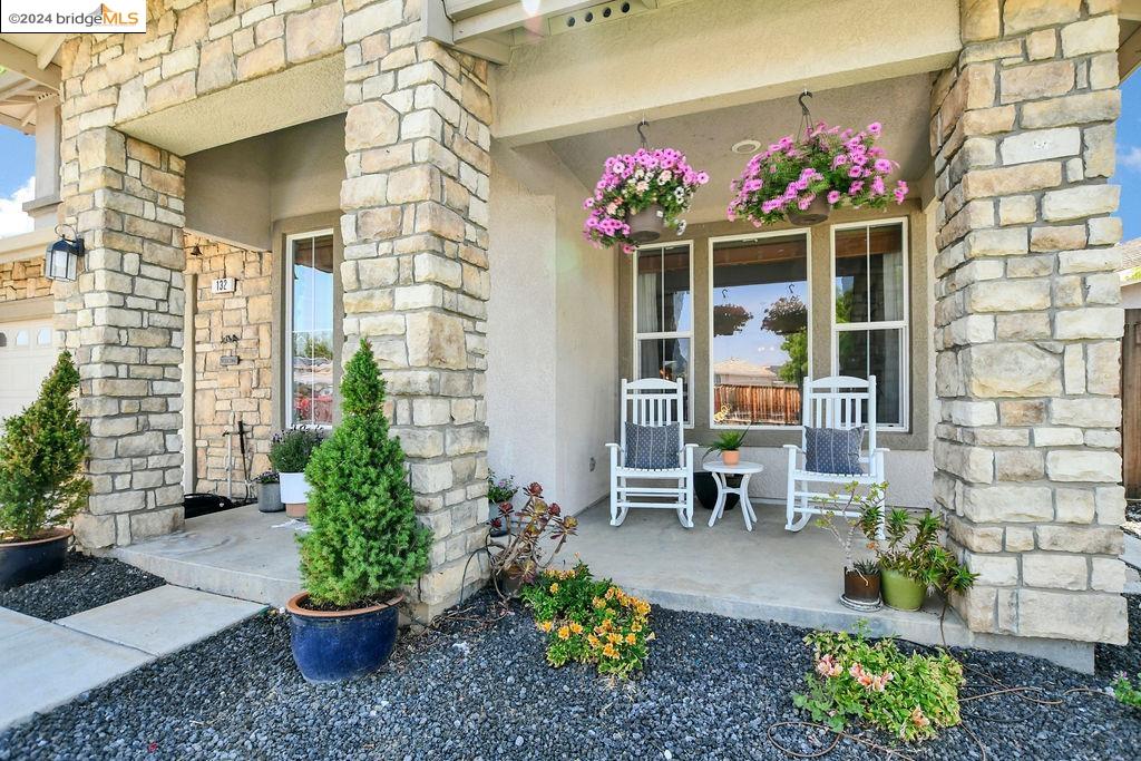 132 Cottage Grove Dr
