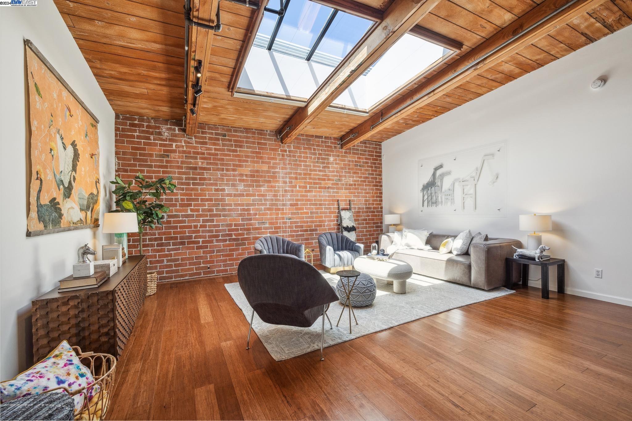 1250 Powell St # 9