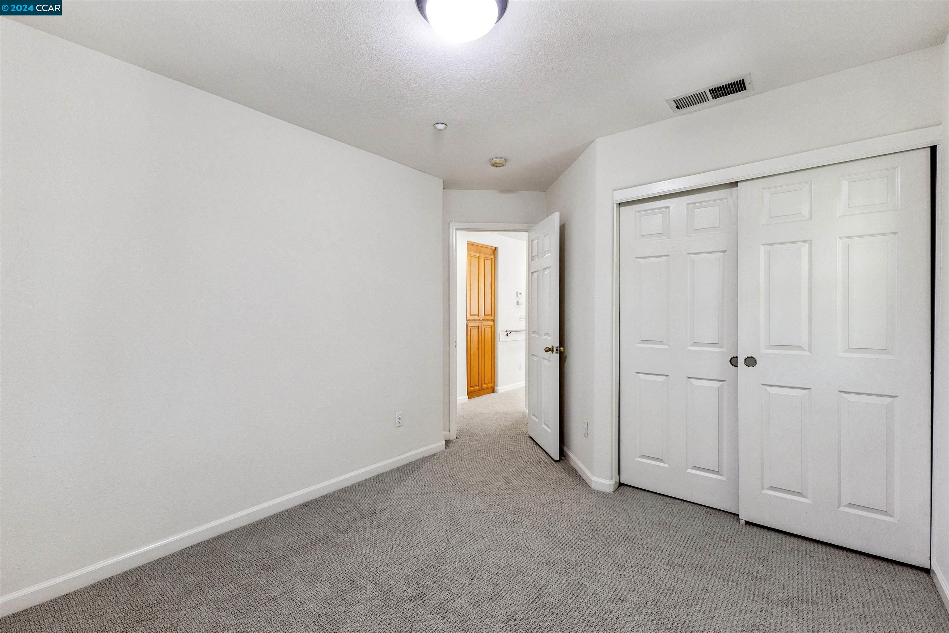 227 Washington Dr