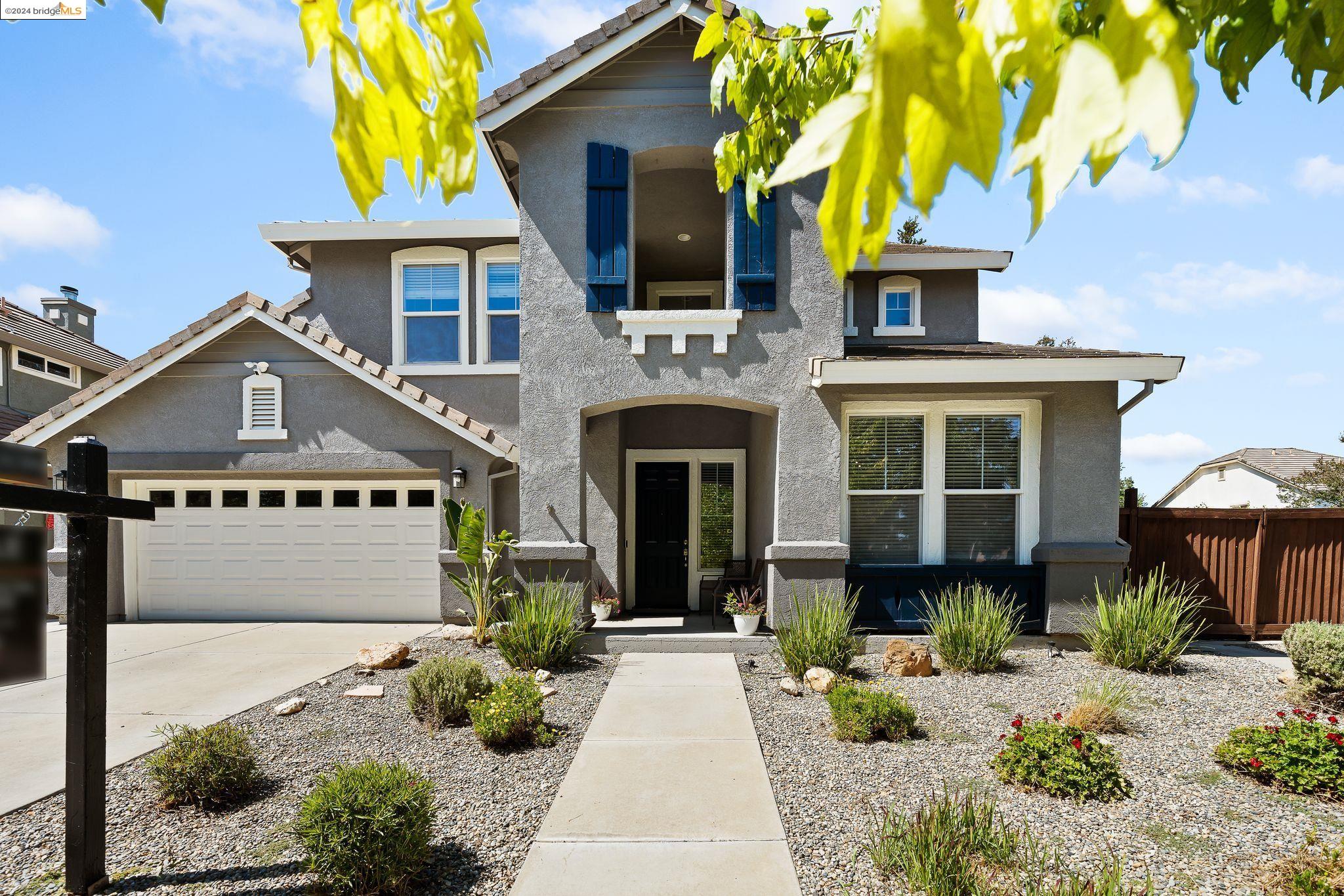521 Chestnut St