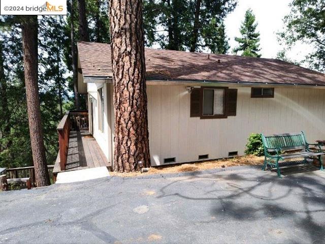12869 Mueller Dr