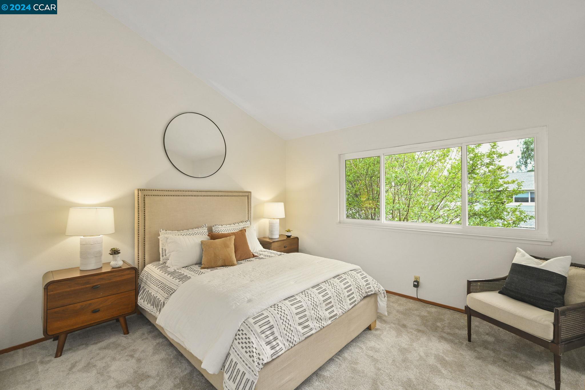 122 Summerside Cir