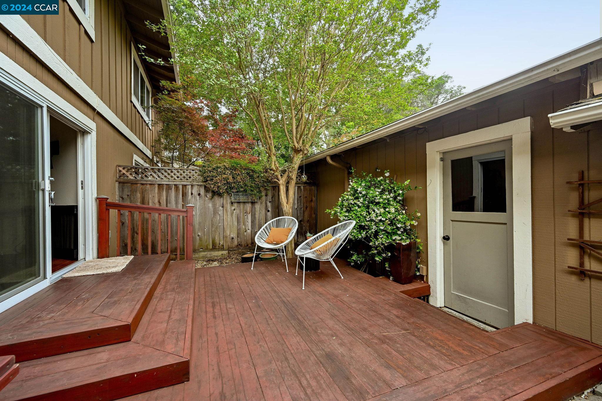 122 Summerside Cir