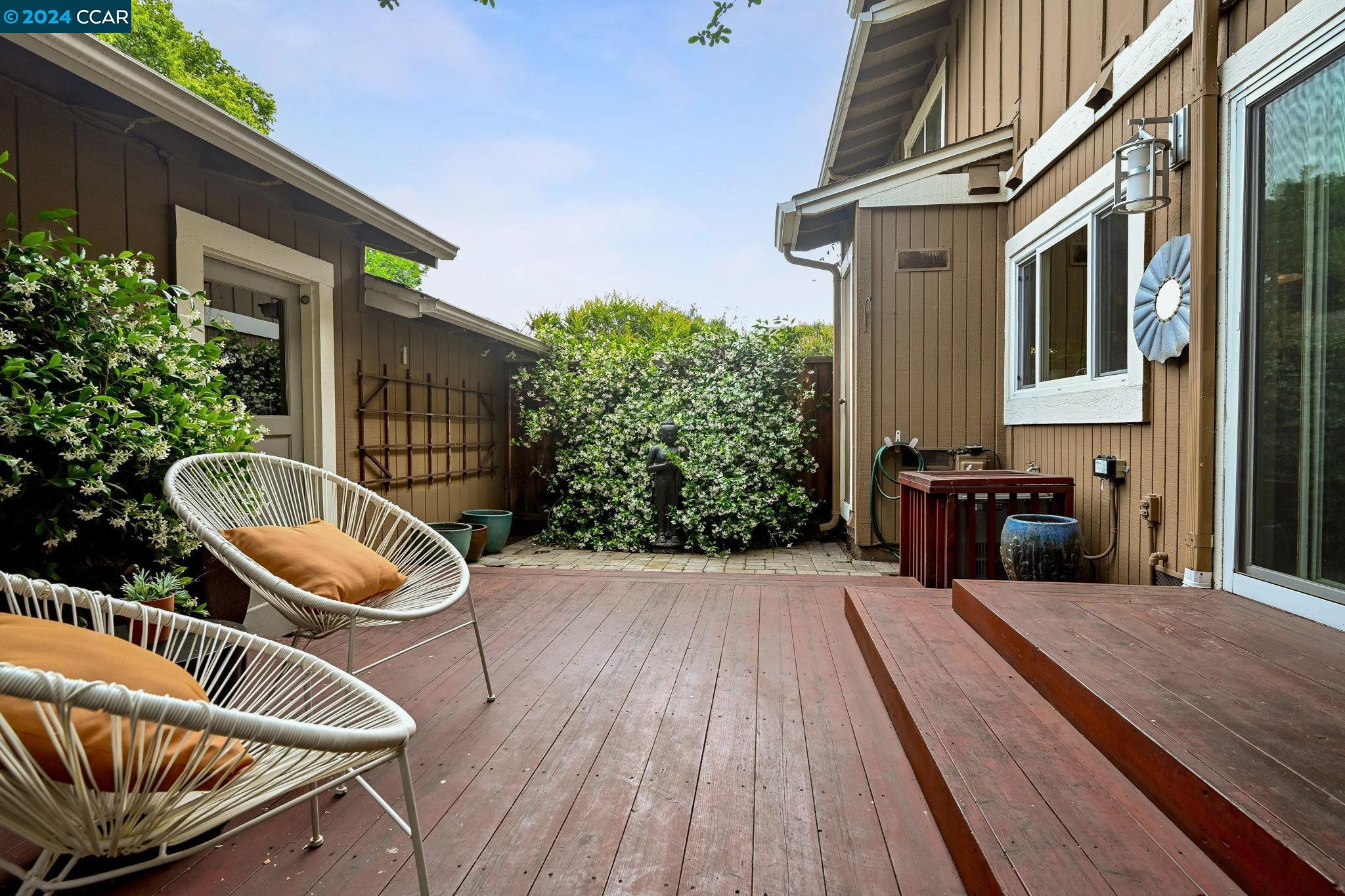 122 Summerside Cir